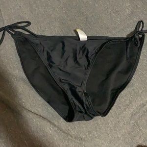 Tie bathing suit bottoms